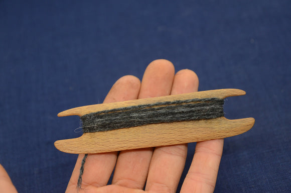 Weaving shuttle for Tablet Inkle Loom Belt Strap weaving / Card weaving / Knife edge shuttle/  Small shuttle/ ~11 cm length / Wooden shuttle