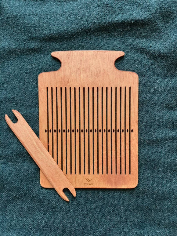 Rigid Heddle weaving loom with Shuttle/ Red Heddle/ Weaving board/ Rigid weaving/ Inkle weaving/ Tape loom/ Backstrap loom/ Handweaving loom