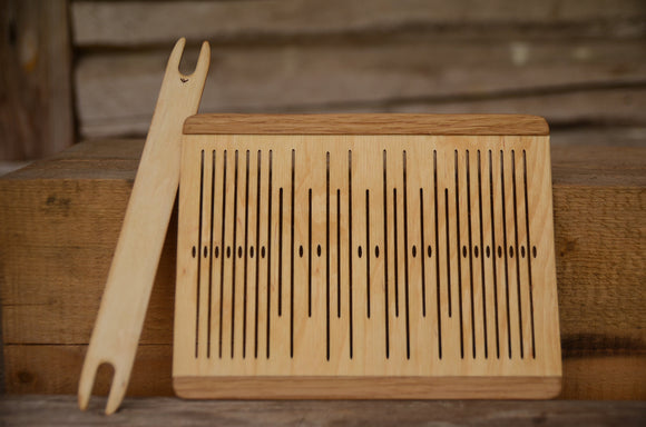 Rigid heddle 7pattern, OAK trimming, Double slot heddle, 7 slot rigid heddle, Oak wood, Pick-Up Rigid Heddle, 7 Pattern Thread Slots