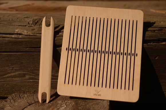Rigid heddle with shuttle,  Bandweaving,  Backstrap loom, Rigid heddle shuttle, Table loom, Viking reenactment, Inkle weaving, Ethno weaving