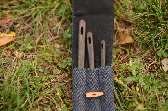 Wooden black oak Needles, Knitting needles, With case, Set of 3, Handcarved needle,Nålebinding, Nålbinding,Naalbinding needle, Medieval art,