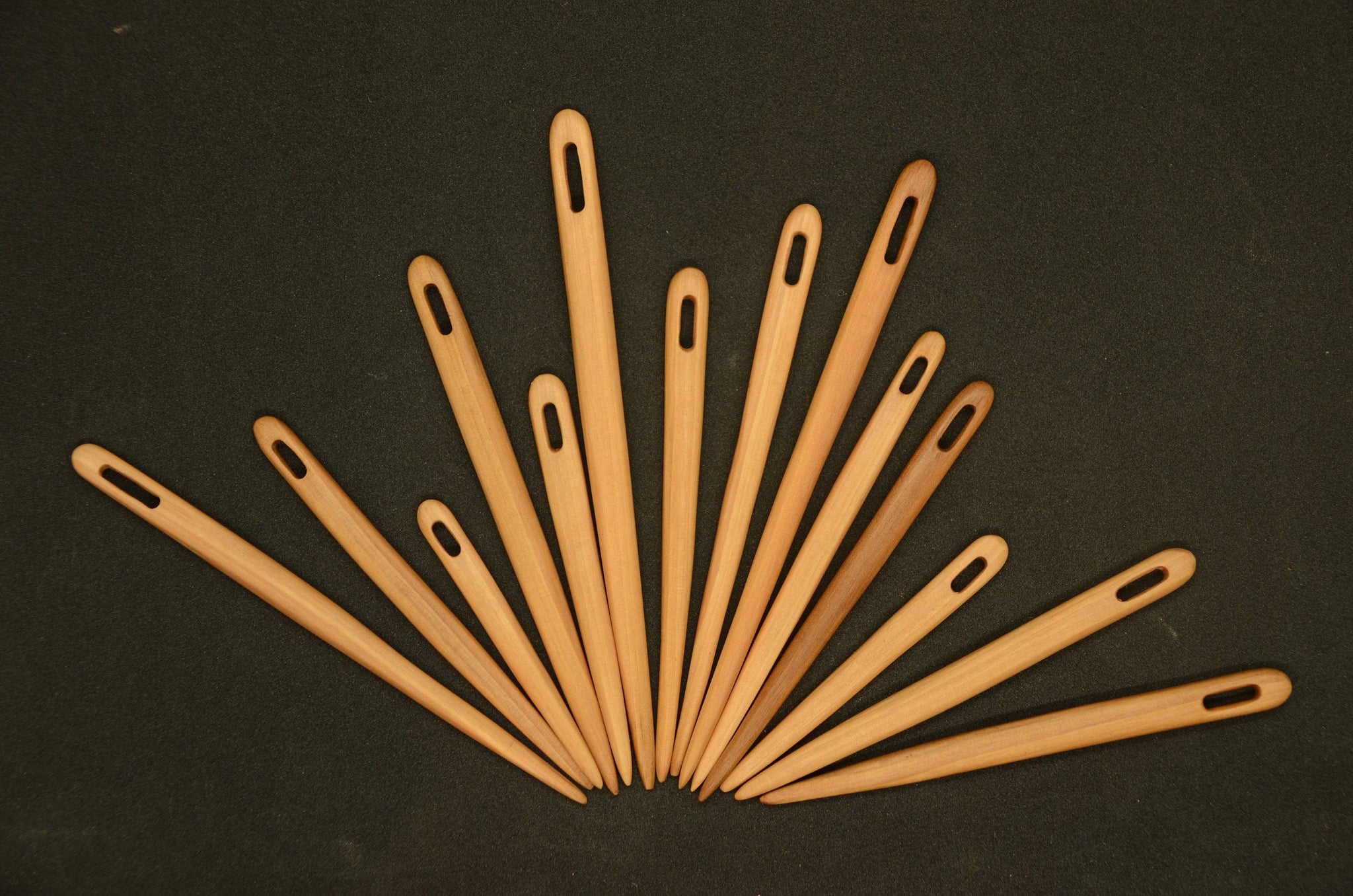 Nalbinding needle, Apple wood needle, Wooden Needle, Tapestry needle, –  Vytu Vatu